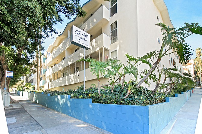 Hollywood Apartment Complex Sells for $22 Million